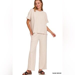 Zenana NWT Sand Beige Slub Short Sleeve Top & Pant Set size small - X-Large